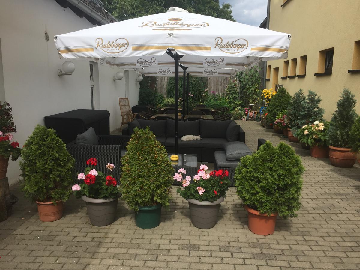 Hotel Schuetzenhaus Bruck  Exterior photo